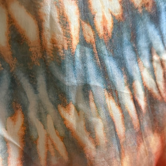 Tie-Dye Asymmetrical Women’s Over Blouse - Picture 3 of 4